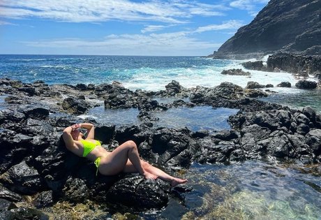 ゲイアジアンオンリーファンズ ヌード 写真