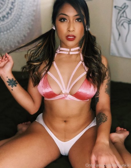 riribunkiki ポルノスター 無料 写真