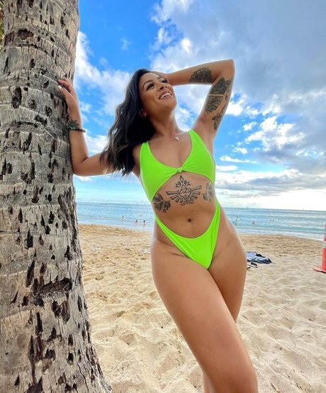 riribunkiki 裸のモデル 写真