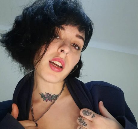 熟女 2P オンリーファンズ ヌード 写真