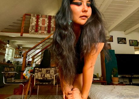 nizhonimaii 高品質女優 写真