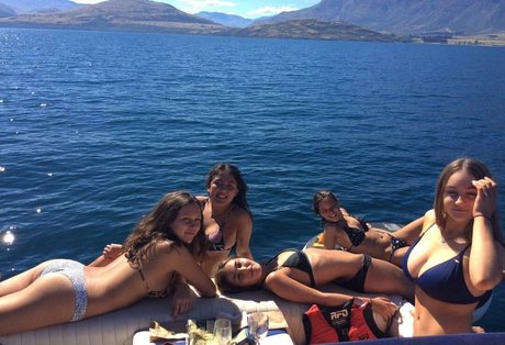 フェラチオ 射精 オンリーファンズ ホットポルノ 画像