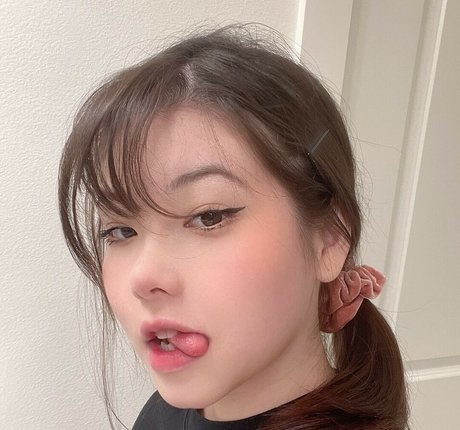 Julia Nakamura ホットなポルノスター アーカイブ