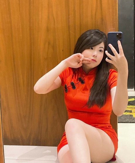 Julia Nakamura セクシーなスター ギャラリー