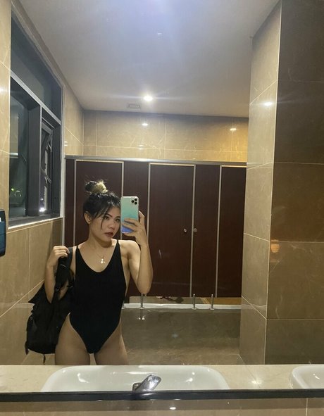 Suniebae XXXモデル 写真