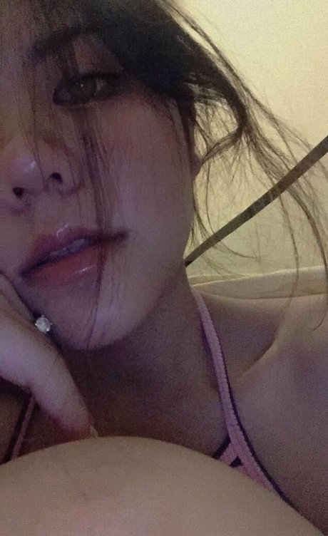 Suniebae ポルノスター 写真