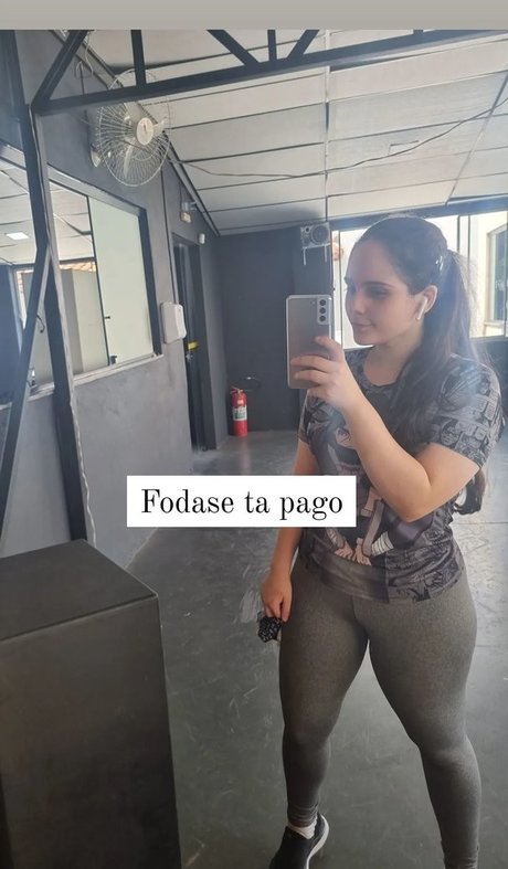 Laysa Meroto xxxモデル 写真