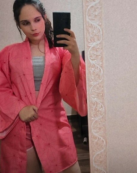 Laysa Meroto 完璧なスター 写真