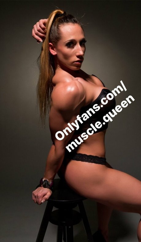 Reni Gendur 無料モデル アーカイブ