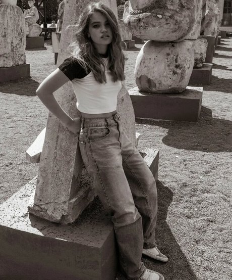 Daria Tyazkhun ポルノモデル 写真