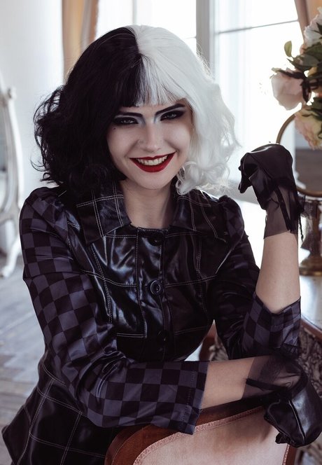 美しいアジア人オンリーファンズ ホットセクシー 画像