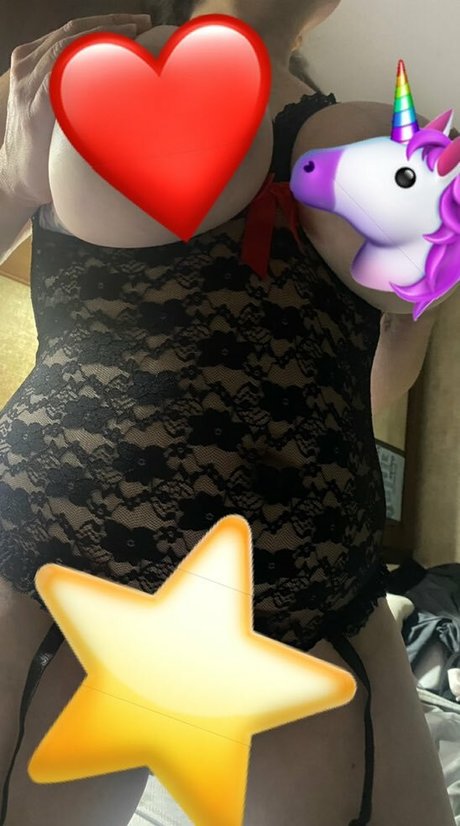Tittyqueen77 アートモデル 写真