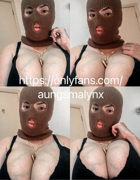 スカートの中だけファン ポルノグラフィック 写真