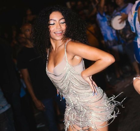 Any Gabrielly セックス女優 写真