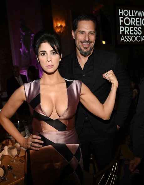 Sarah Silverman ヌード女優 写真