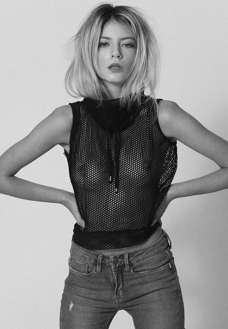 Jaqueline Kravtchenko xxxモデル ギャラリー