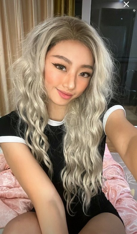 Ari Lee ポルノスター ヌード 写真