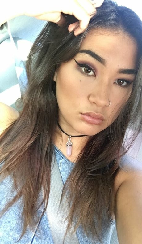 ジムレギンス オンリーファンズ ポルノ アーカイブ