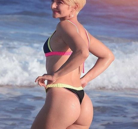 Pati Zovia ポルノスター 写真