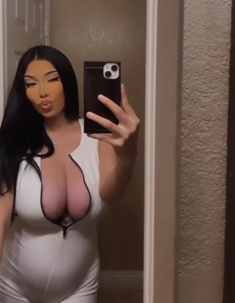 bbyxgracieeee xxxモデル 画像