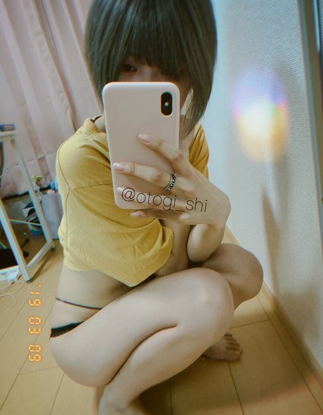 フェラチオ アジア人 オンリーファンズ ポルノ 写真