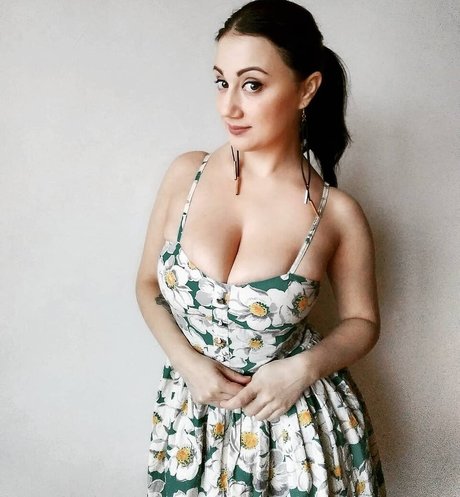 Leka Galkinstein ポルノスター 素敵 写真