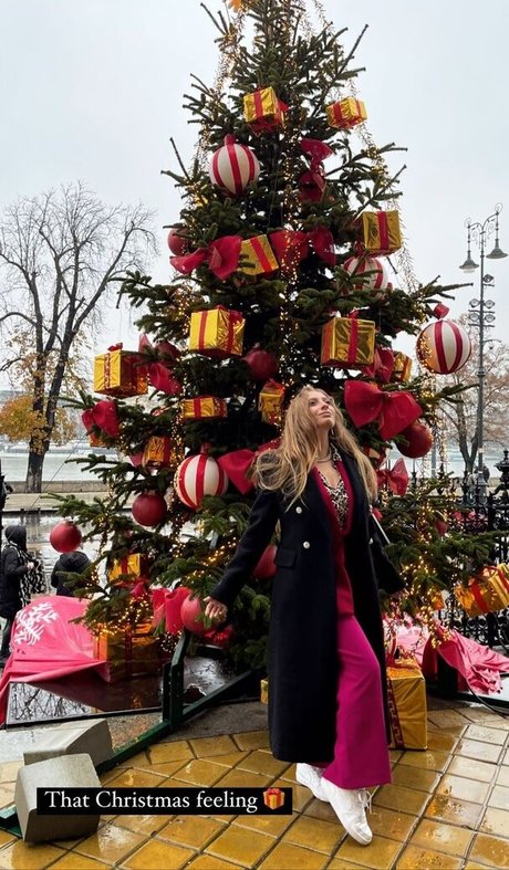 オンリーファンズを崇拝する エロチック 画像