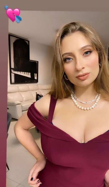 寝取られ無料オンリーファンズ ヌード アーカイブ