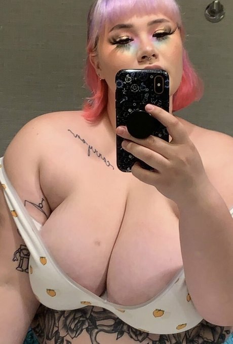 venusontheflipside xxxポルノスター 写真