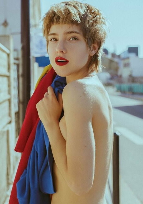 Vincent Littlehat アダルト女優 画像