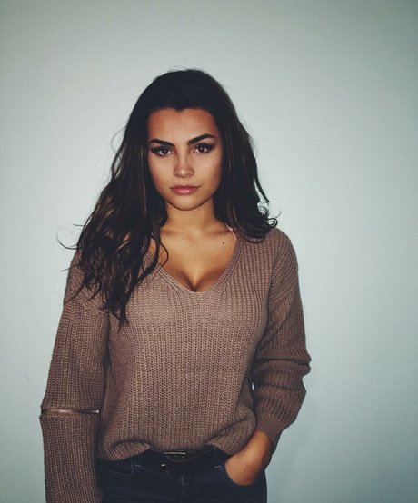 Kylie Manue セクシーなスター 画像