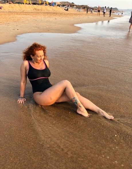 巨乳クーガーオンリーファンズ 美しいxxx 写真