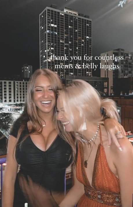 おっぱいオンリーファンズ セクシーヌード 写真