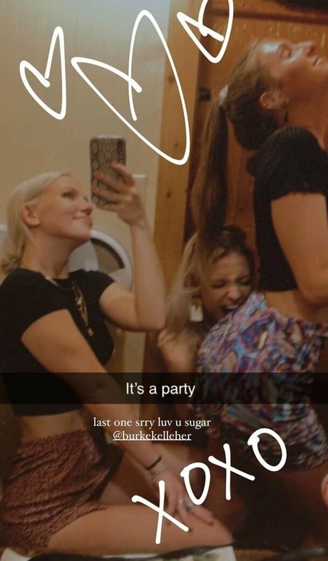 巨乳ストリップオンリーファンズ 無料xxx ギャラリー