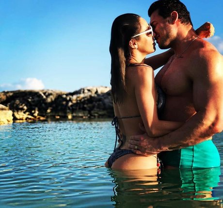 Roberta Carbonari Muzy 無料スター 写真