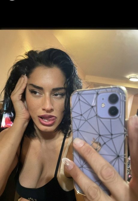 Daqnagold ホットなポルノスター 写真