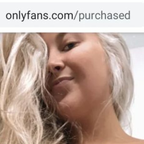 Christen Whitman 独占モデル 写真