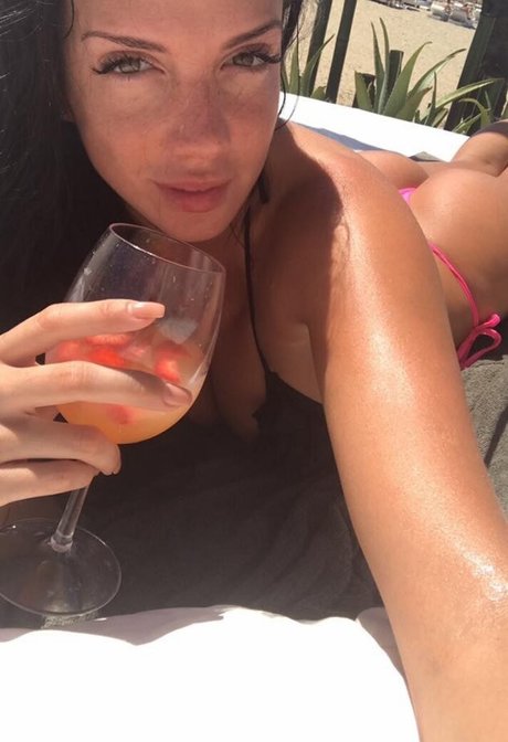 Samira Jalil かわいいスター 画像