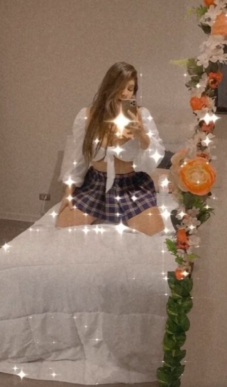 逆輪姦 オンリーファンズ セクシーヌード 写真