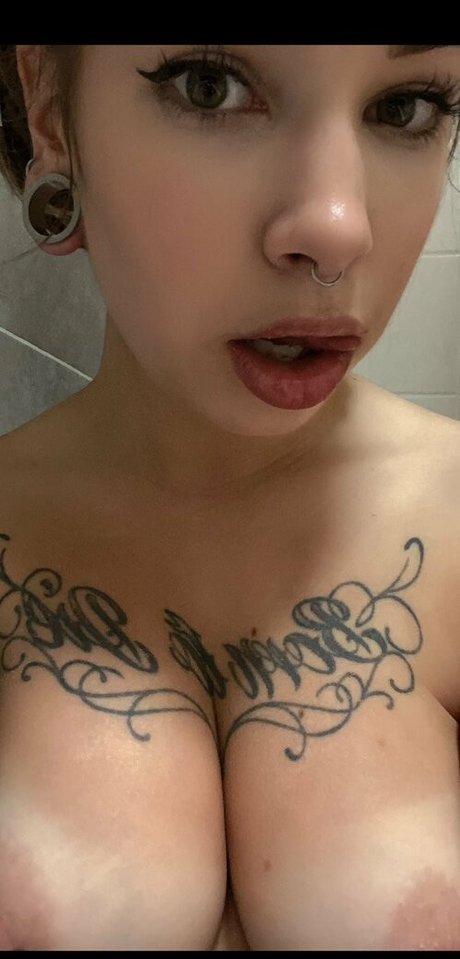 マッサージオンリーファンズ xxx 写真