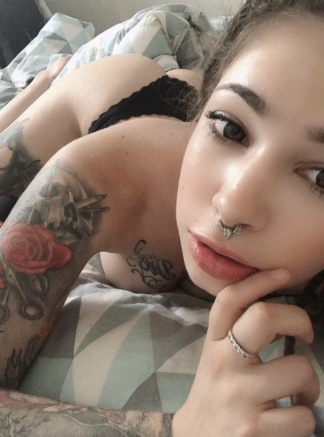 パパ ゲイ オンリーファンズ セクシー裸 写真