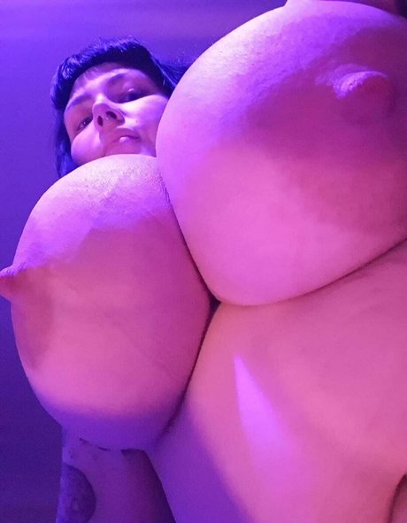 ジンジャーキティオンリーファンズ 無料セックス 写真