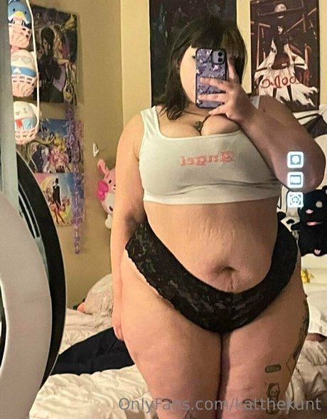 黒檀の偽おっぱいオンリーファンズ 無料ヌード 写真