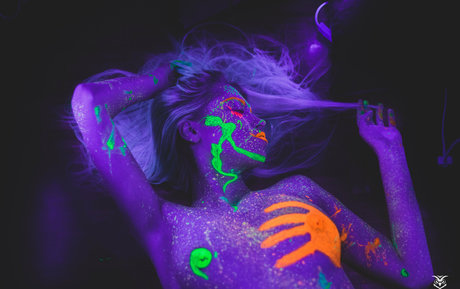 巨乳クーガーオンリーファンズ トップ 写真