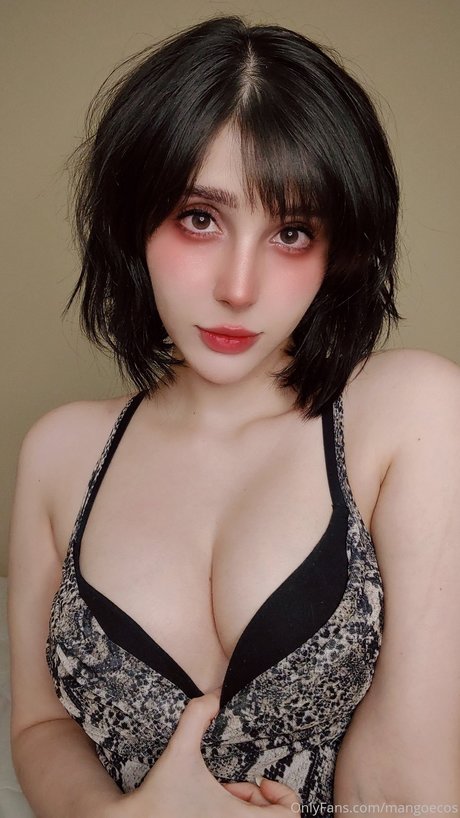 Mangoecos ヌードモデル 写真