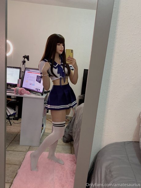 Amate Saurius ヌード女優 写真