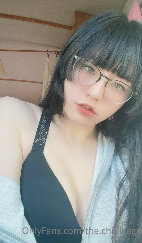 Chibi Kimiko セクシーなポルノスター 写真