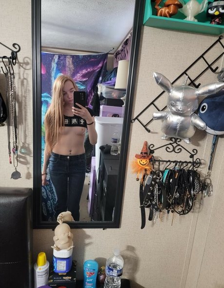 背の高い熟女オンリーファンズ エロチック 写真