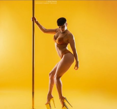 Doris Rnold 美しいモデル 写真