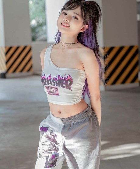 黒い肌のオンリーファンズ セクシーヌード アーカイブ